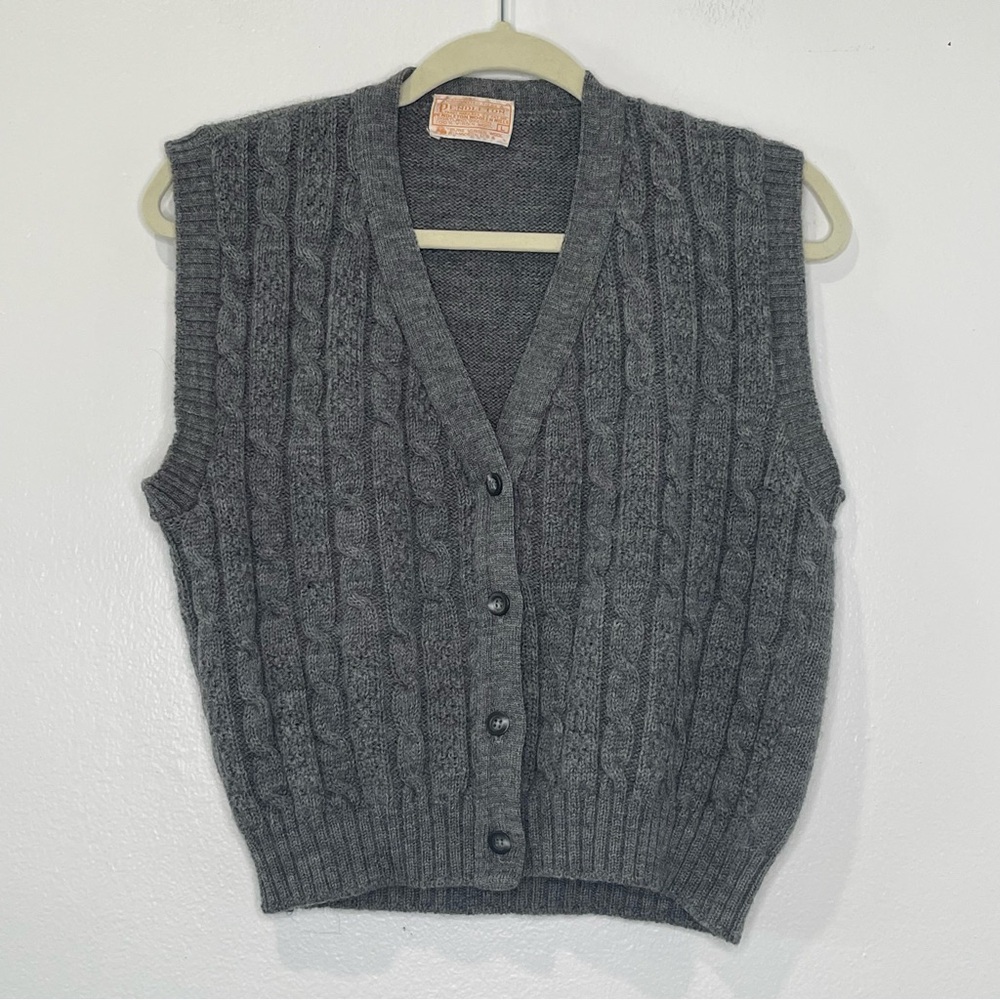 Pendleton Gray Cable Knit Button-Front Wool Vest